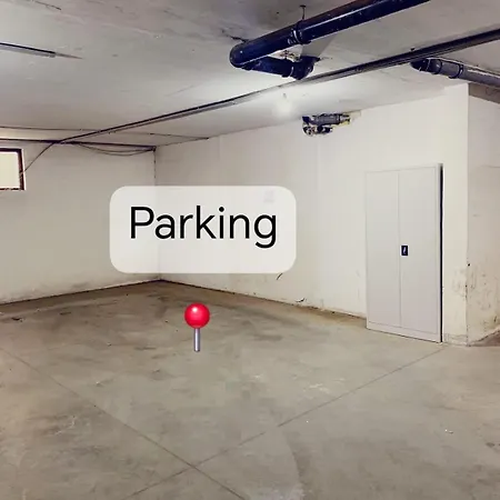 Apartment Elegant Two Bedroom - Location