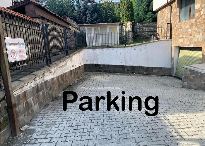 Apartment Elegant Two Bedroom - Location